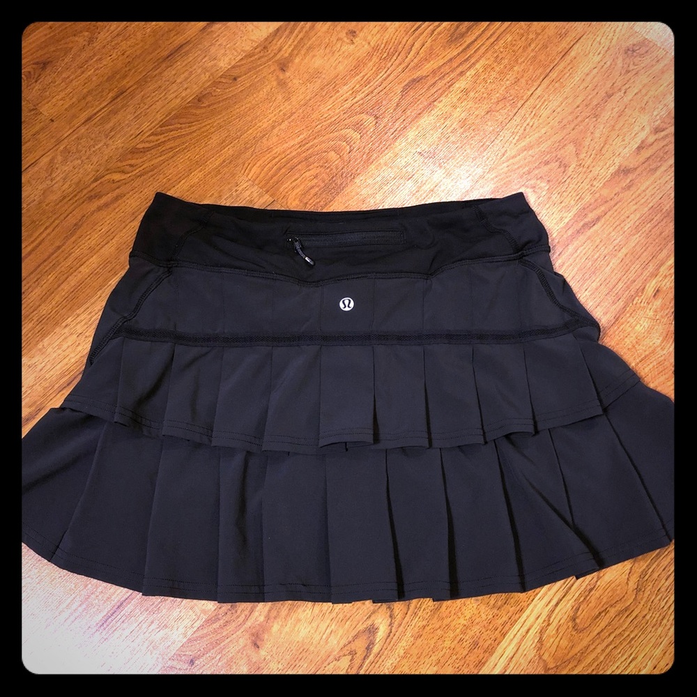 Lululemon pacesetter running skirt